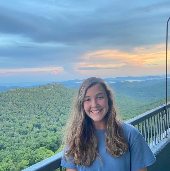 Meet your Posher, Lauri - Picture 1 of 1